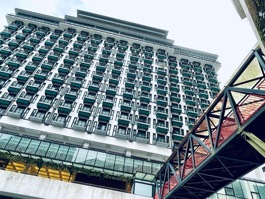 Apartemen Cosy Ins Genting View 2 Bedrooms At Geo38 Premier With 100mpbs Wifi Available